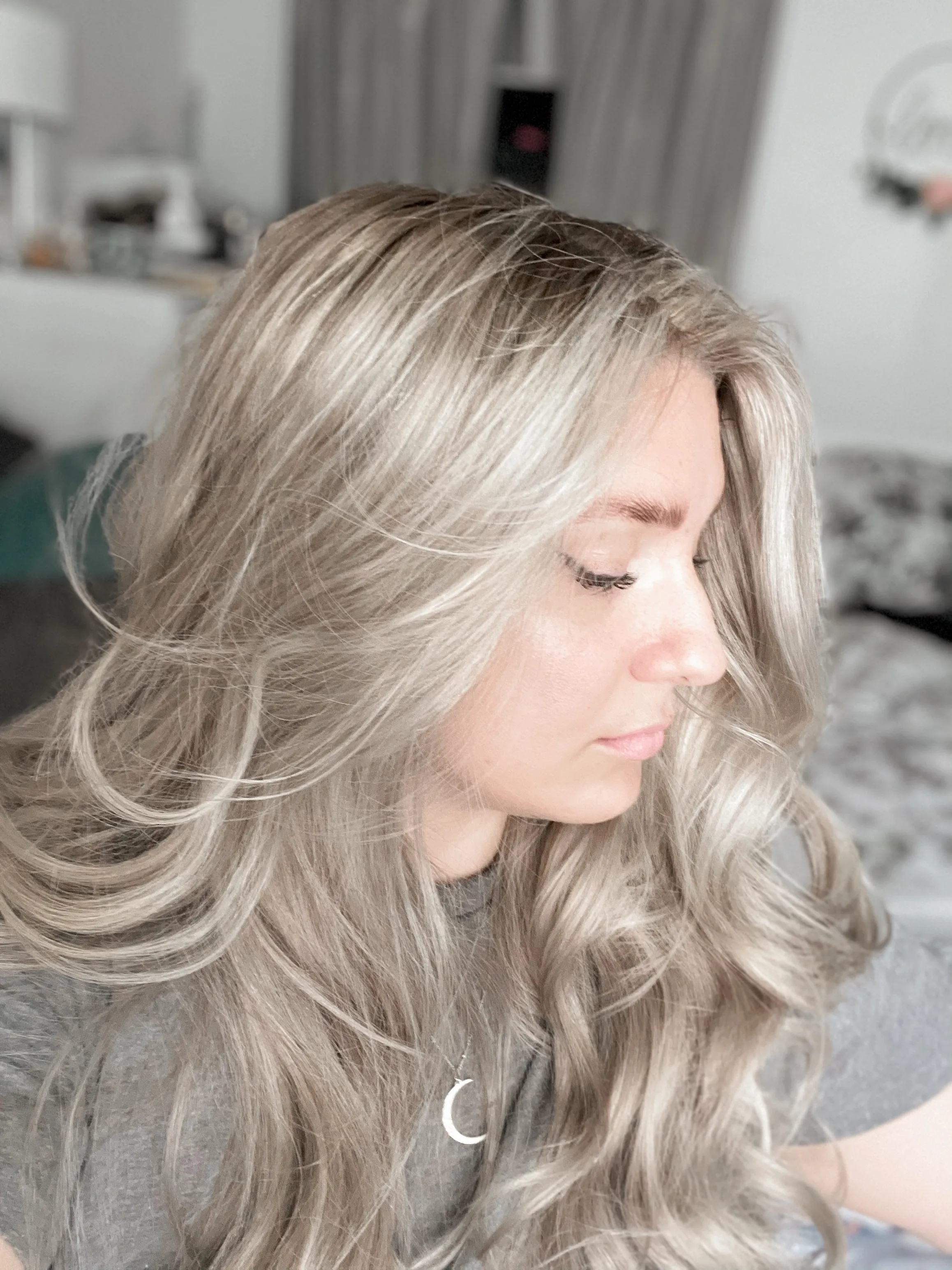 Blonde primary hair colour