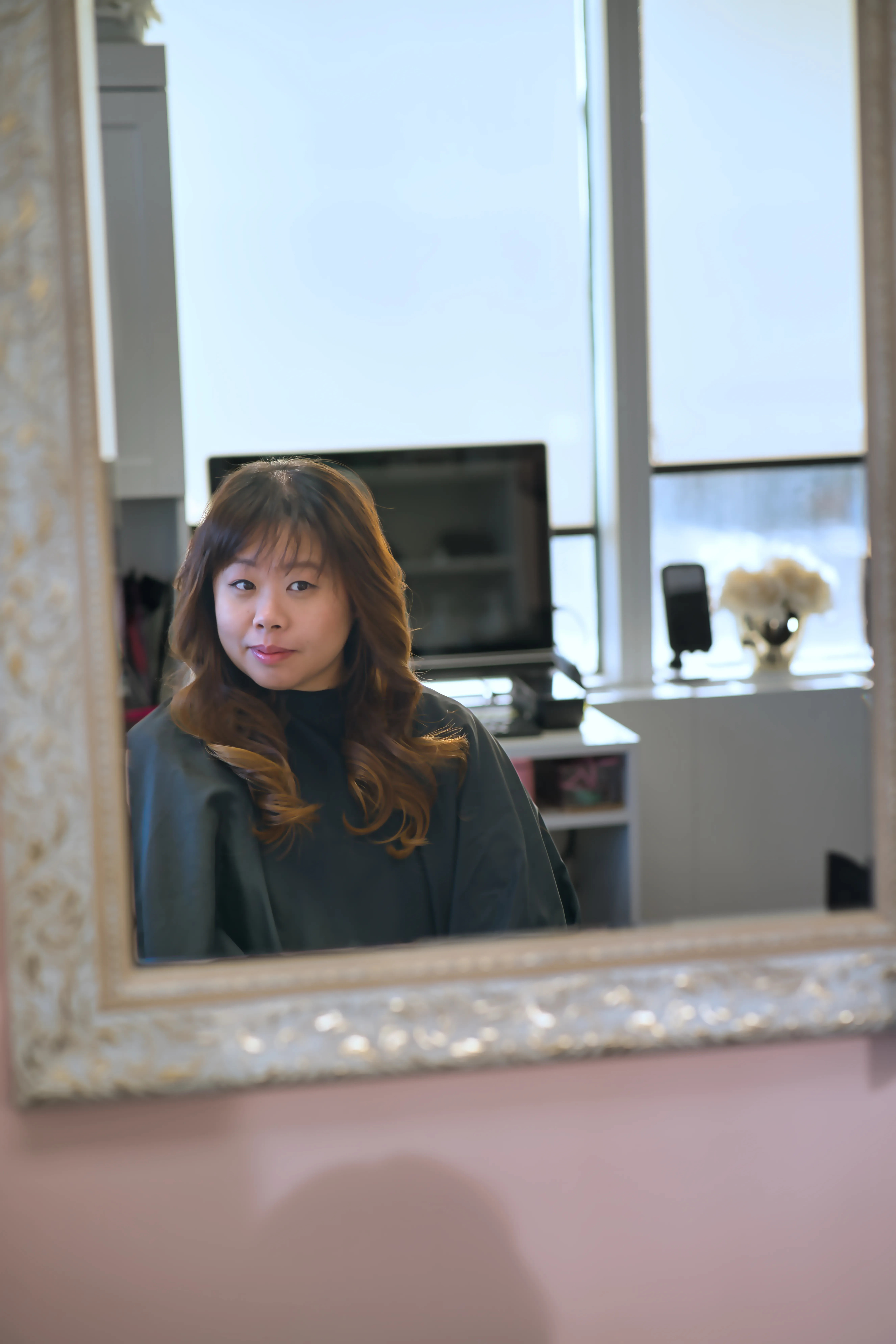 Jojo Mirror Frame Portrait Bang Fringe Cut